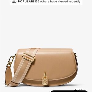 NWT - MK “Mila” medium smooth leather crossbody/messenger bag. Color: Camel.